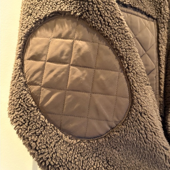 ALO Yoga Sherpa Edge Espresso Brown Jacket - Discontinued Color - Picture 7 of 8